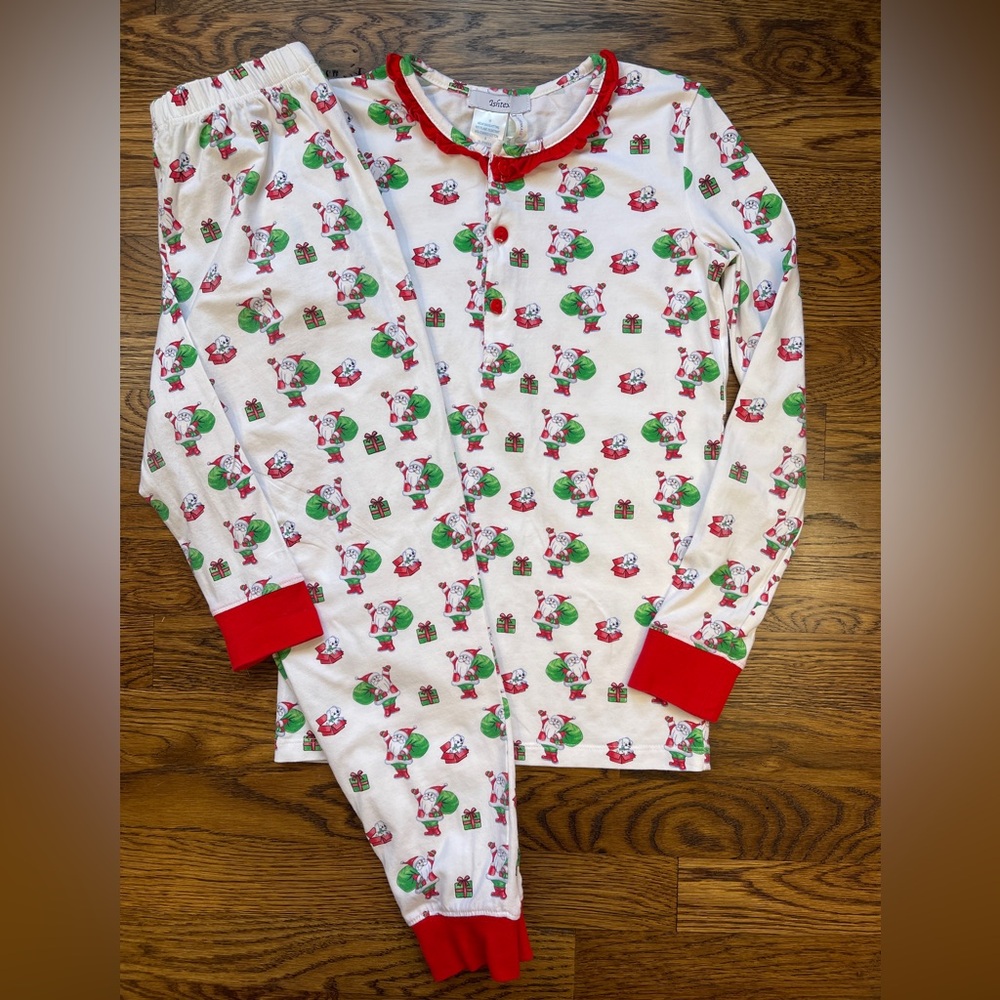 Ishtex Girls Festive Christmas Holiday Santa And Puppy Print Pajamas Sleepwear 7